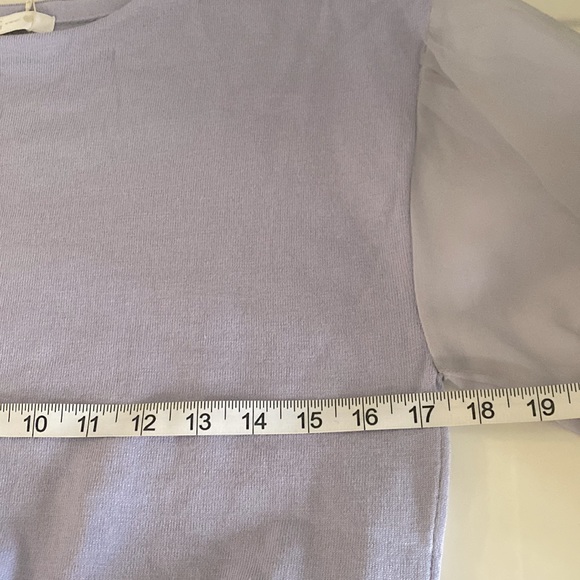 Aqua girl women’s knit sweater with fluffy long sleeve. Small size.W17.5 L19.5 - Picture 6 of 7